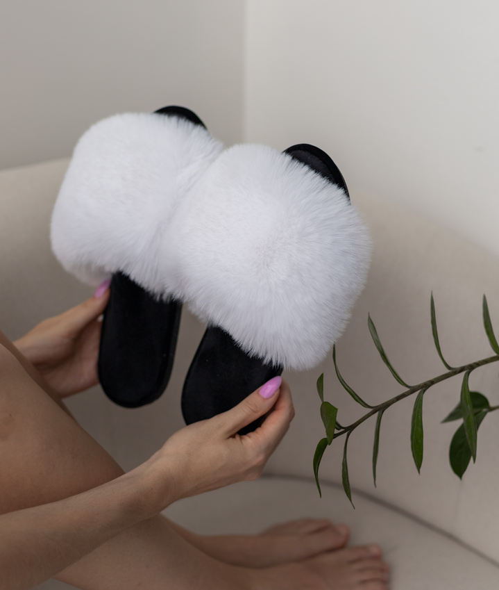 Damskie kapcie domowe z futra w kolorze biało-czarnym